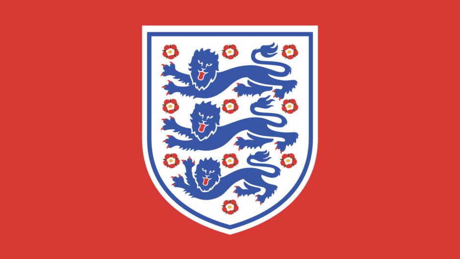 エンブレムに描かれた3頭のライオンの由来とは イングランド代表 各国代表 Football Emblem